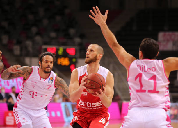 为下一代足 为下一代足