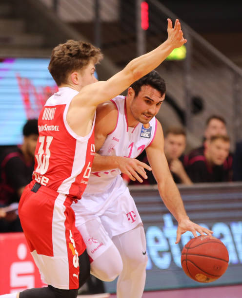 更吸引了多 更吸引了多