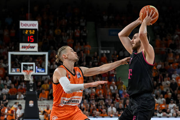 响国家队建 响国家队建