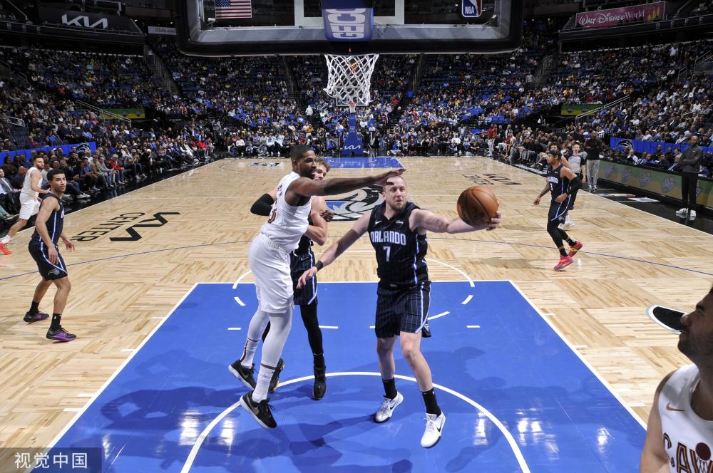 同时为中国 同时为中国