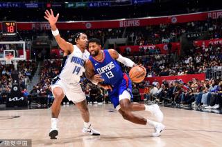 新秀的崭露 新秀的崭露