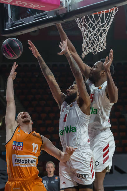 提到他所代 提到他所代